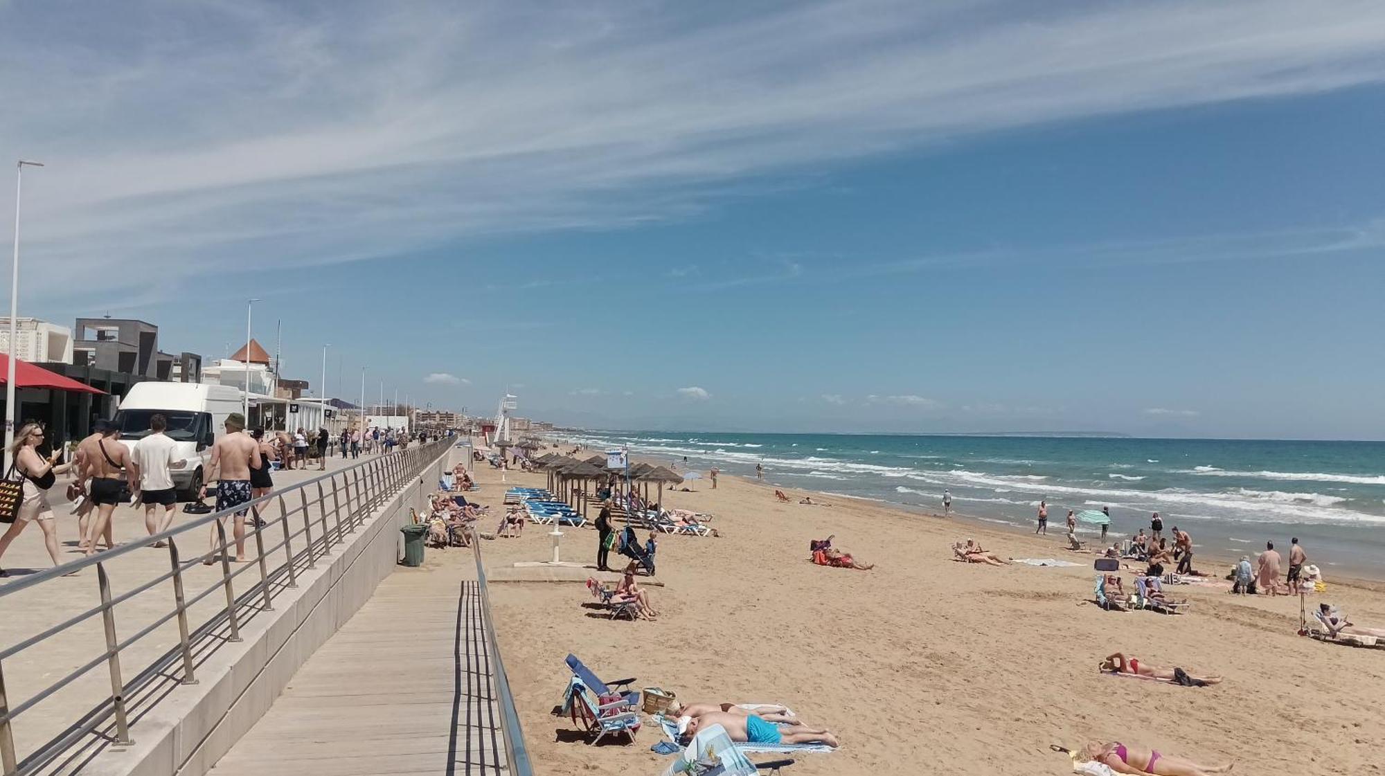 Bonito Apartamento 150 M De La Playa La Mata لا ماتا المظهر الخارجي الصورة