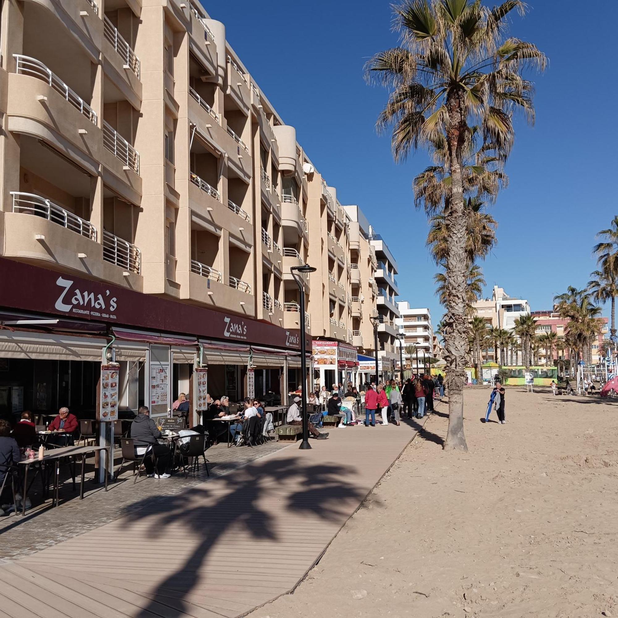 Bonito Apartamento 150 M De La Playa La Mata لا ماتا المظهر الخارجي الصورة
